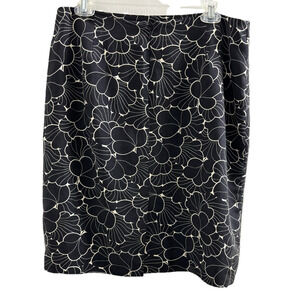 Ann Taylor Black and White Pencil Skirt Knee-Length 100%Silk Shell size 14